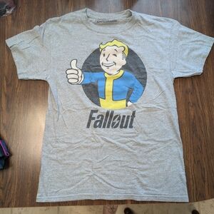 Gray Fallout Graphic T-Shirt